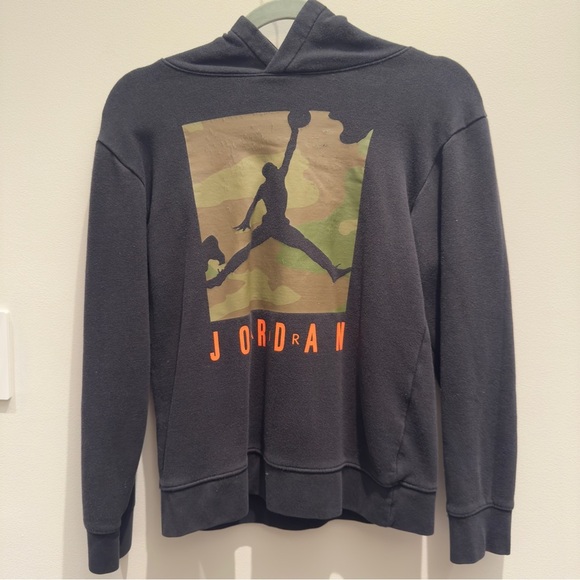 Air Jordan  Black Hoodie with Camo Design Size Large - Picture 1 of 6
